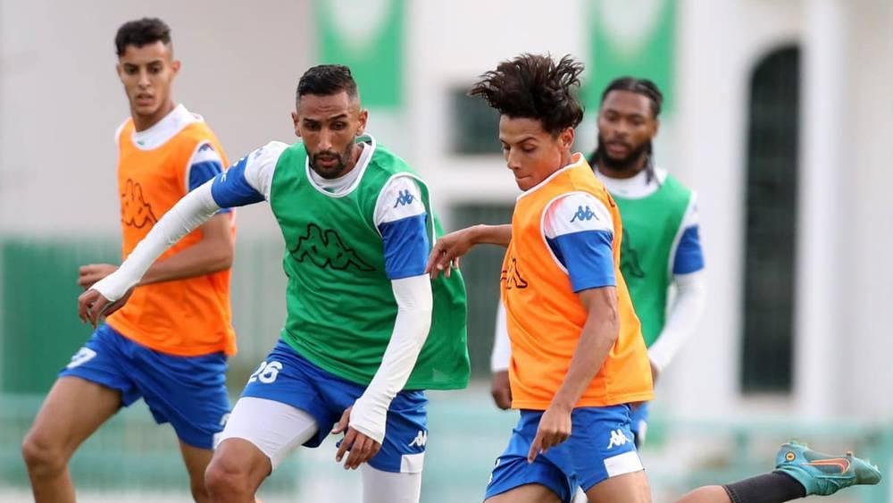 غياب أحداد ومرباح عن تداريب الرجاء اليوم الخميس وحضور الهبطي