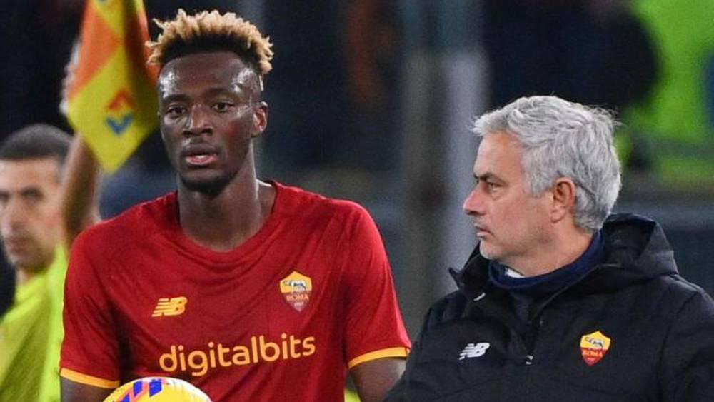 روما يتراجع عن المشاركة في كأس خوان غامبر وبرشلونة يتوعد باتخاذ إجراءات قانونية ضده