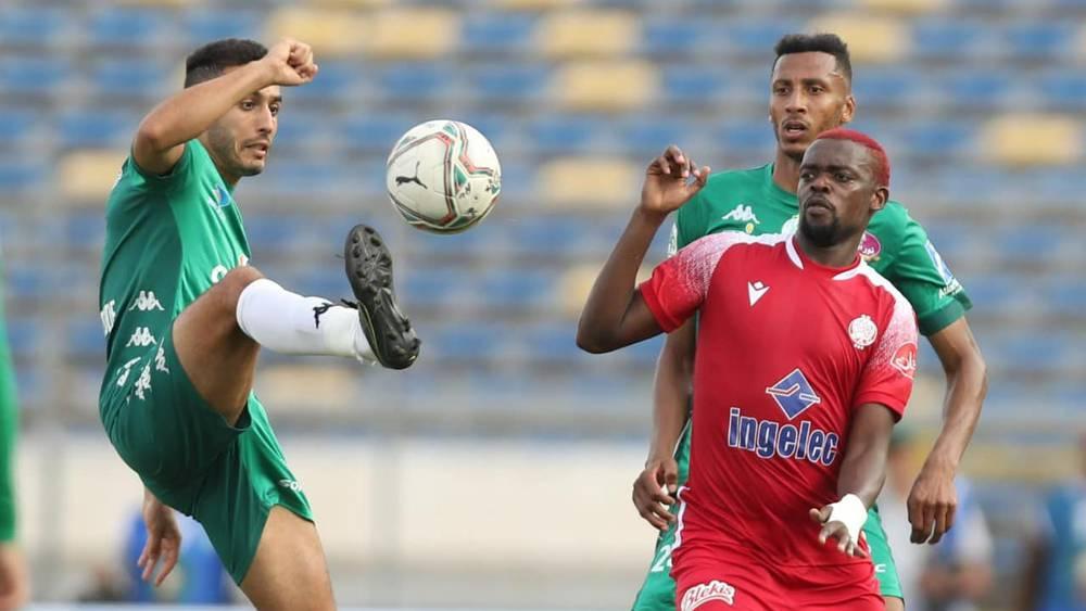 صراع اللقب.. الوداد "على بعد نقطة للتتويج بالدرع" في اختبار "مُعقّد" بوجدة والرجاء "المطارد" يصطدم بالجيش الملكي الراغب في تحصين مركزه الثالث