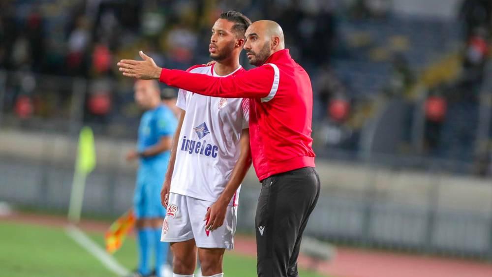 الركراكي يقرر إراحة لاعبيه الأساسيين أمام الفتح تحسبا لديربي كأس العرش