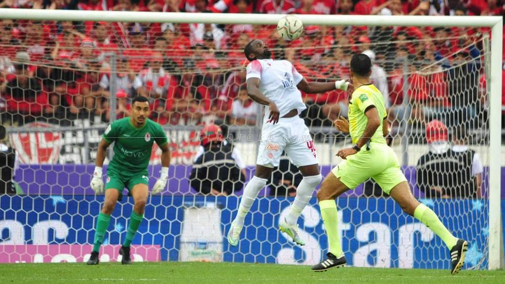 بطل الدوري الوداد ينهزم في آخر مباراة أمام الفتح بهدفين لواحد