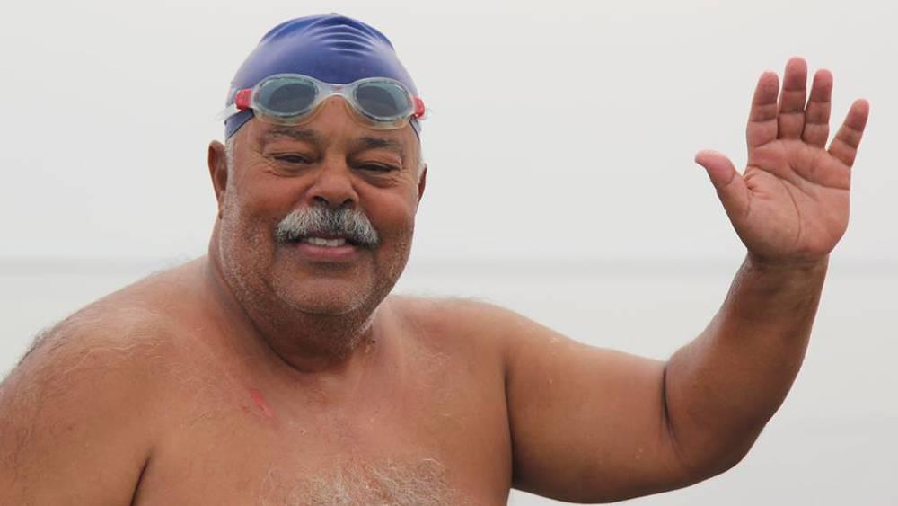 بعد التشكيك في إنجازه "المزعوم".. التونسي "بلهادي" يكشف عن خططه المستقبلية من بينها السباحة بين المغرب وإسبانيا (مضيق جبل طارق)