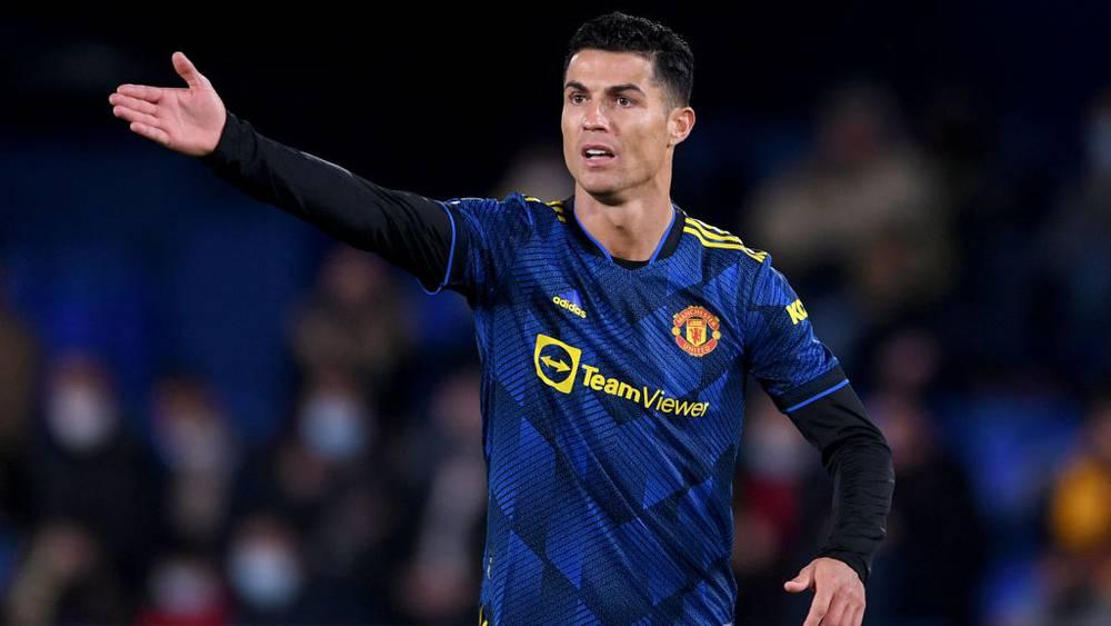 بعد رحيل ليفاندوفسكي.. بايرن ميونخ يوضح موقفه من التعاقد مع كريستيانو رونالدو