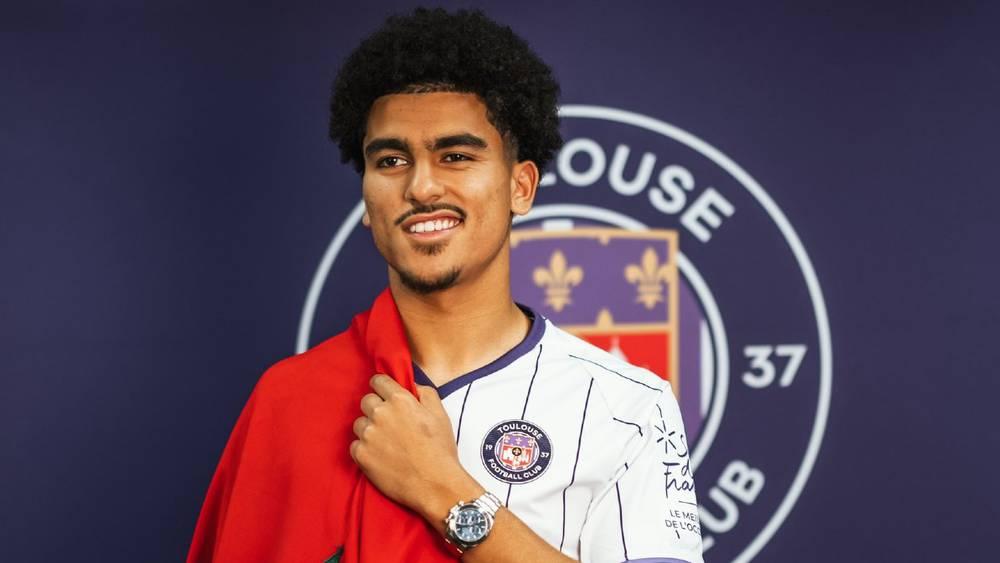 Zakaria Aboukhlal signe sa première réalisation avec les Violets