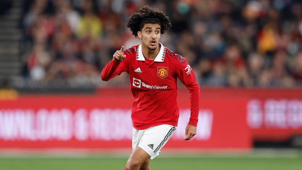 العراقي زيدان إقبال: "هذه قد تكون فرصتي الوحيدة مع مانشستر يونايتد ولن أتركها تمر"