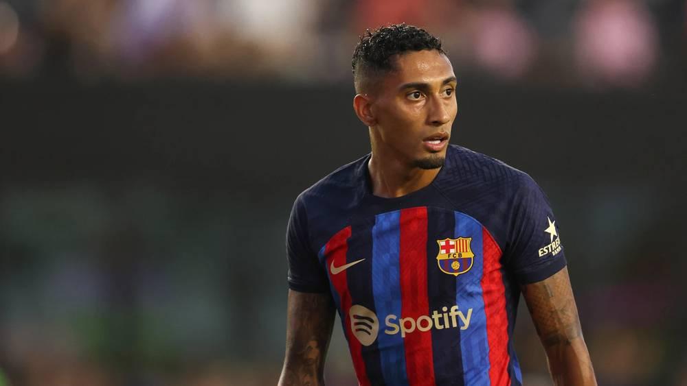 رافينيا قبل 'الكلاسيكو الودي': "حاليا نحن (برشلونة) أفضل من ريال مدريد"