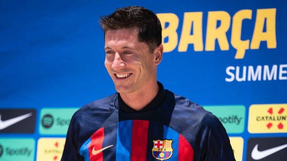 ليفاندوفسكي: "أريد لعب اللقاء القادم فأنا جائع  للفوز بالمباريات مع برشلونة"