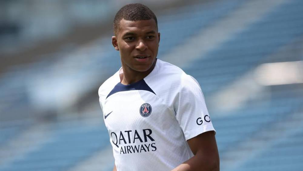 رابطة الدوري الإسباني تطالب المحكمة الإدارية في باريس بإلغاء عقد مبابي مع سان جيرمان