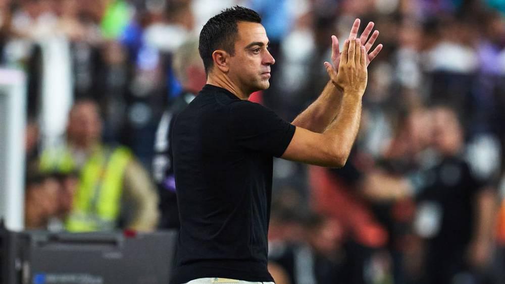 تشافي بعد الانتصار على ريال مدريد في "الكلاسيكو": "هنا في برشلونة لا توجد وديات"