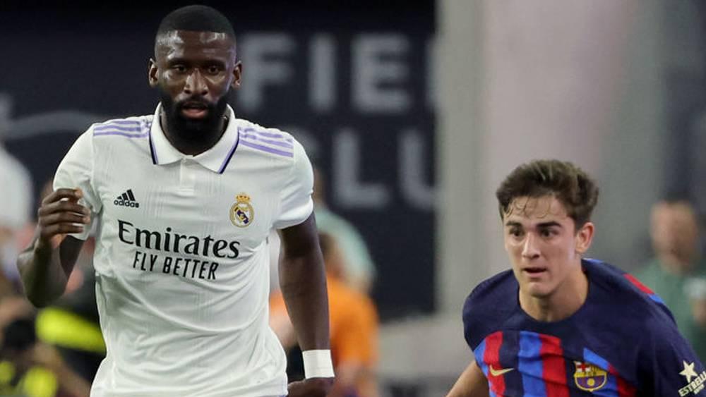 أنشيلوتي يُفسر سبب اعتماده على "روديغير" في مركز الظهير الأيسر ضد برشلونة في "الكلاسيكو"