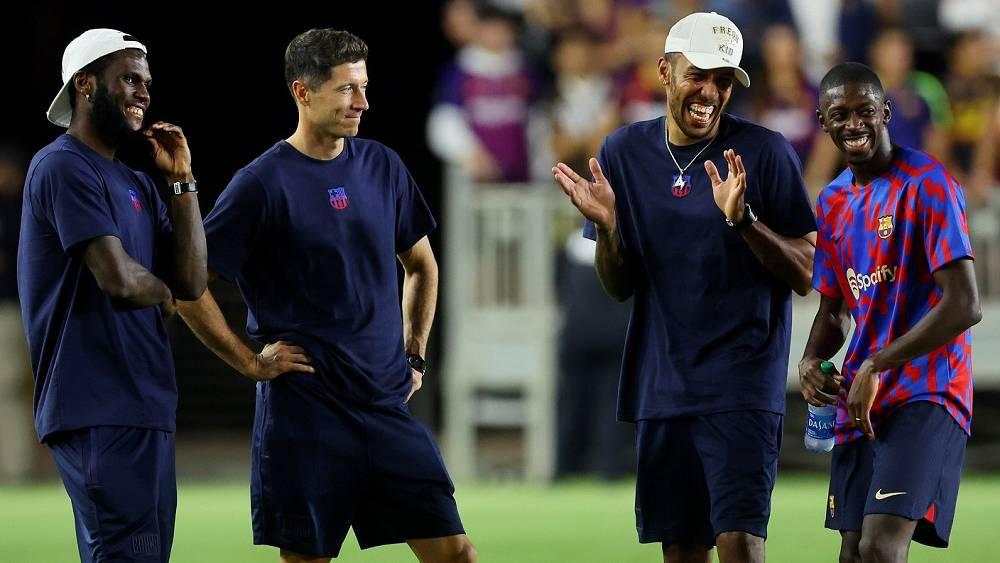 أوباميانغ: "نحن نبني فريقًا رائعًا وبرشلونة سيكون قادرًا على التنافس على الألقاب في الموسم المقبل"