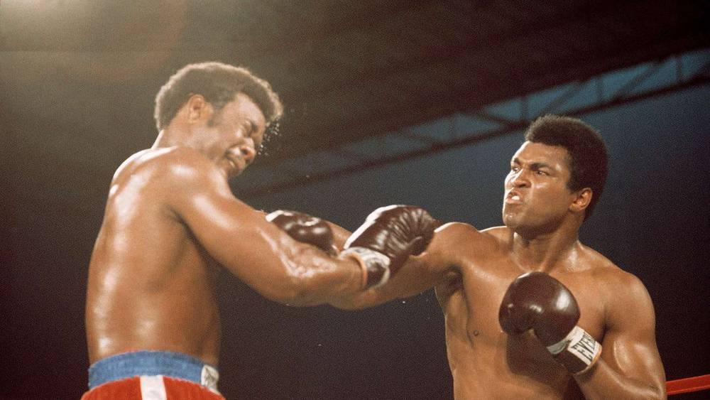 بيع حزام "أشهر نزال" لأسطورة الملاكمة الراحل محمد علي ضد فورمان مقابل 6.18 مليون دولار