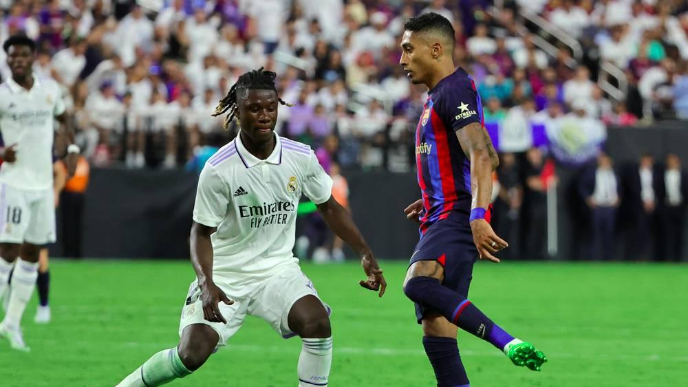 رافينيا يوضح مركزه المفضل في الملعب ويتمنى التسجيل في ريال مدريد مُجددًا