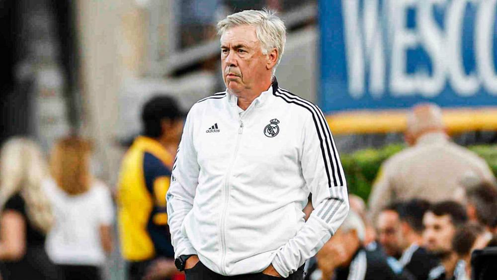 أنشيلوتي: "برشلونة سيكون الفريق الذي يقاتل حتى النهاية في الموسم المقبل"