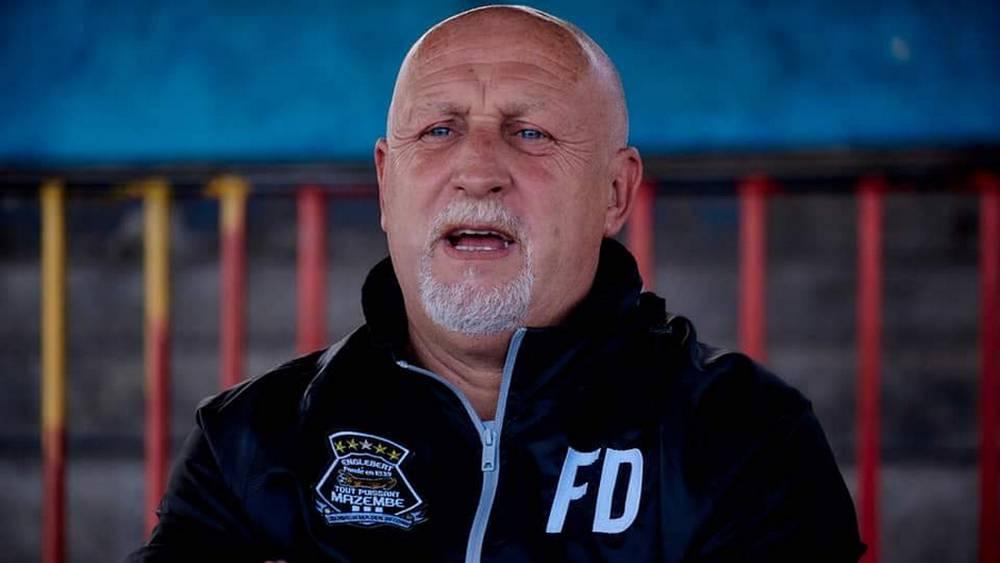 مدرب مازيمبي: "الموسم الجديد لن يكون مثل سابقه ونطمح للفوز بثنائية الدوري الكونغولي ودوري أبطال أفريقيا"