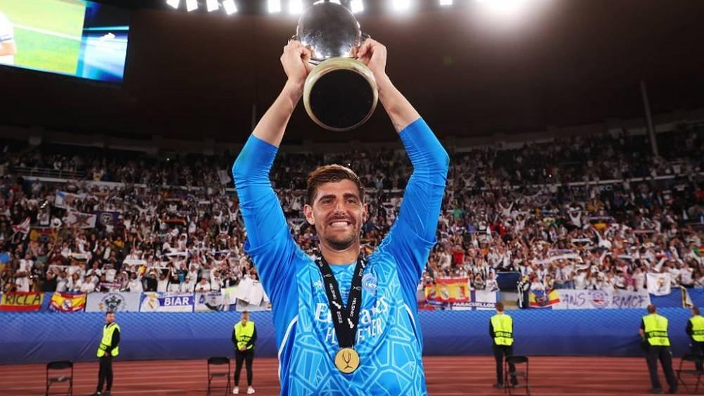 كورتوا: "عندما يخوض ريال مدريد النهائيات يفوز بها وهذه جينات هذا النادي"