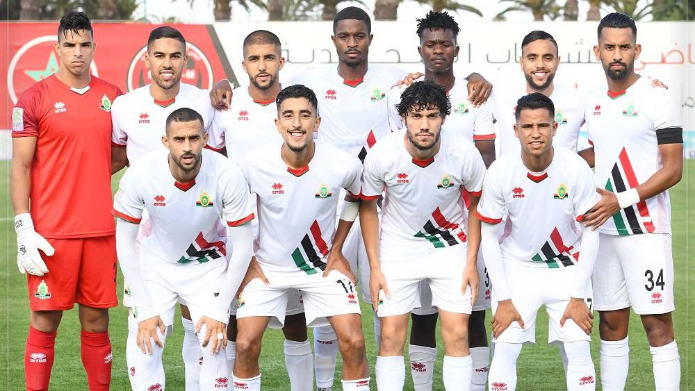 الشرع لـ"البطولة": "أن يكون لاعبونا 'عجلة احتياطية' تتم المناداة عليهم بكثرة في المعسكرات مقابل الاعتماد علی لاعب أو لاعبَيْن في المنافسات فهو يضر بمصالح النادي"