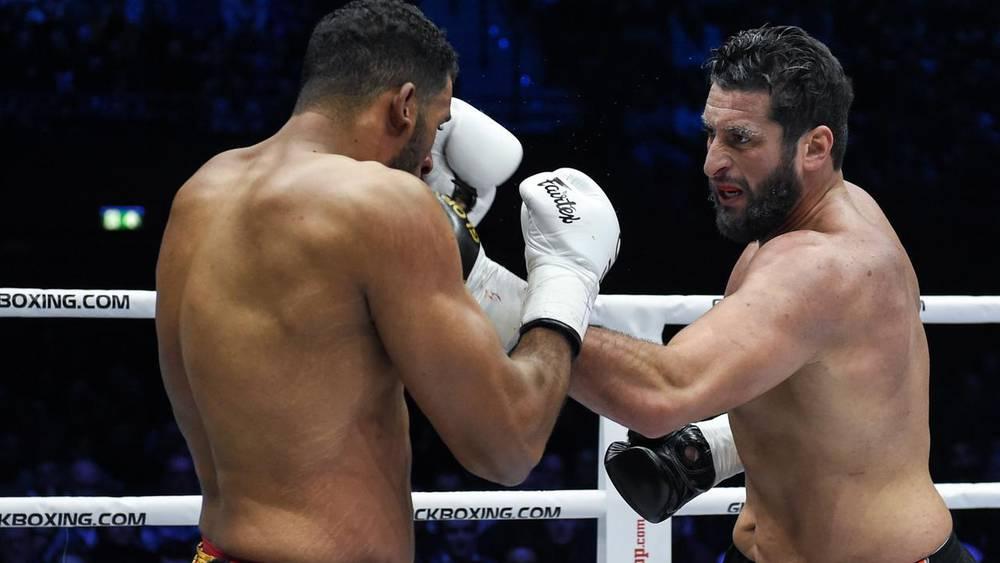 أمسية "غلوري 81"/ جمال بن صديق يُسقط الروماني بينجامين أديغبويي بالضربة القاضية في الجولة الأولى