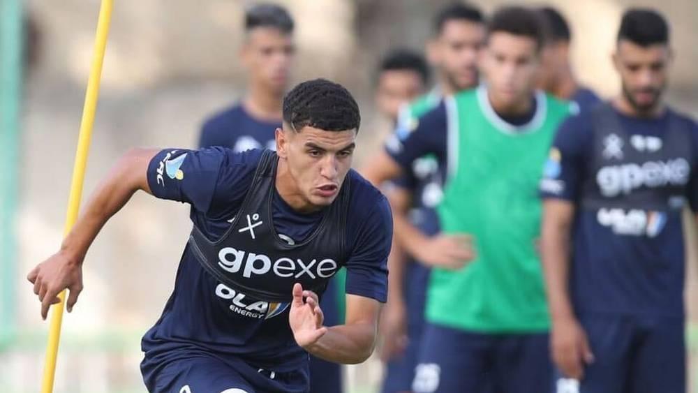 الرجاء يستأنف تداريبه عصر اليوم بغياب لاعبيه الدوليين والفريق الأخضر يواجه سطاد المغربي وديا زوال غد الثلاثاء بالوازيس