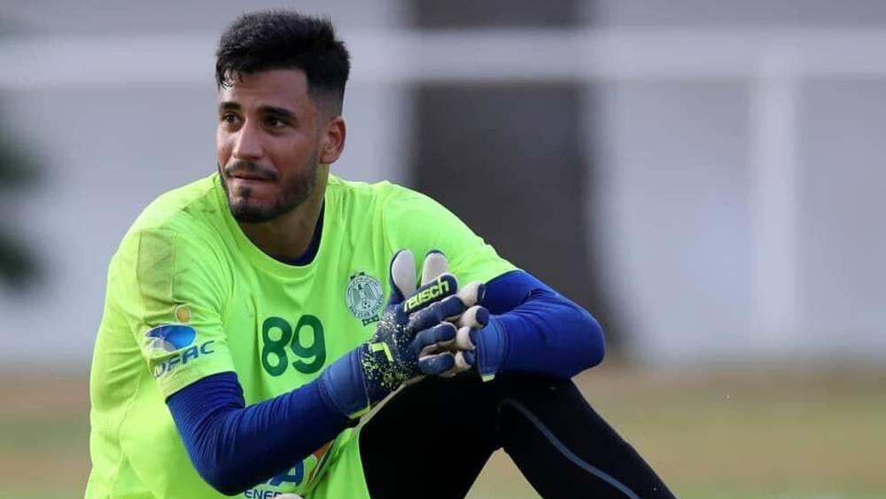 الرجاء الرياضي يتجه لإعارة الحارس يوسف الحويزي لأحد أندية القسم الأول