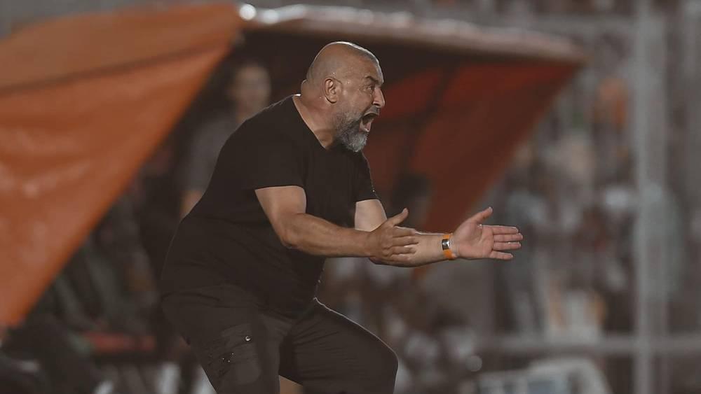 عبد الحق بن شيخة: "تحكمنا في المباراة أمام حسنية أكادير وانهزمنا بالهجمات المرتدة للأسف ونعتذر للجماهير البركانية"