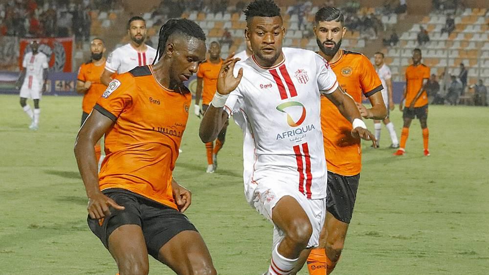 خاص/ حسنية أكادير يخطط لتقديم احتجاج رسمي للجامعة بشأن التحكيم في مباراته ضد نهضة بركان