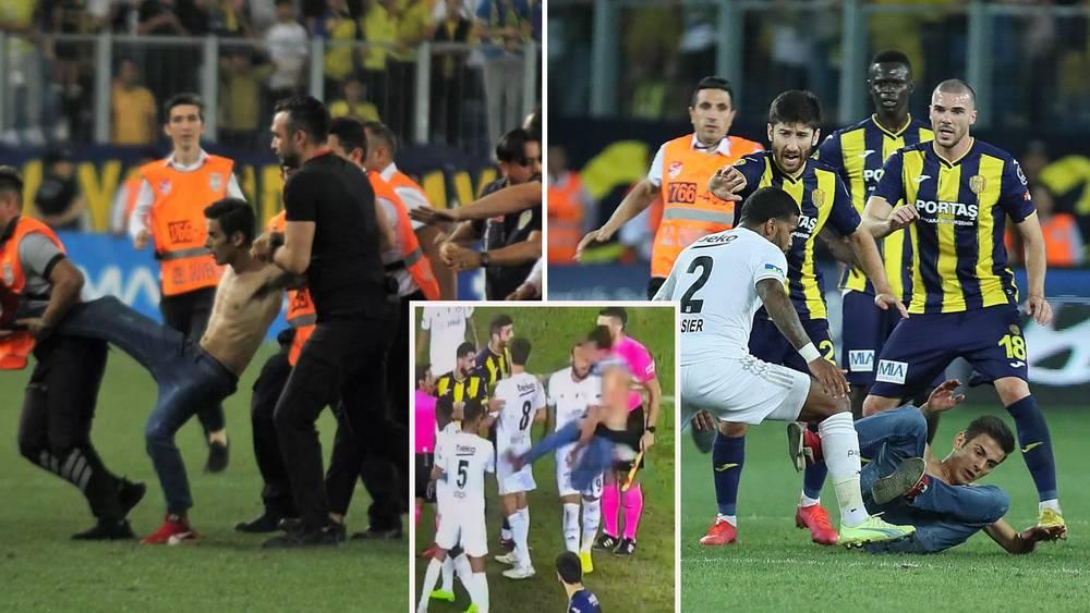 بالفيديو/ مشجع "غاضب" يقتحم أرضية الملعب ويعتدي على لاعب بشيكتاش!