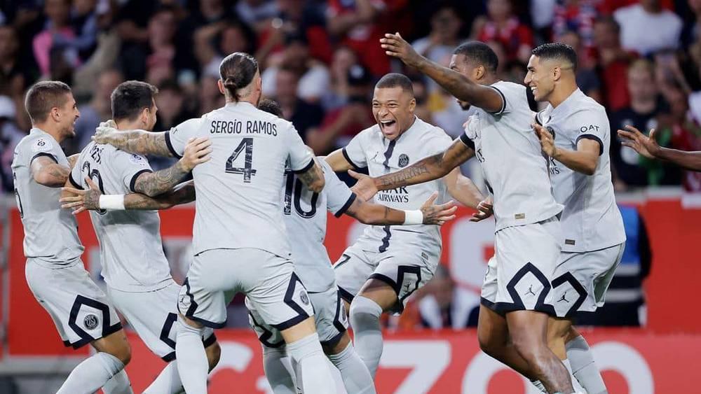 حكيمي أساسي ضد بريست و"الثلاثي" ميسي ونيمار ومبابي يقود هجوم سان جيرمان