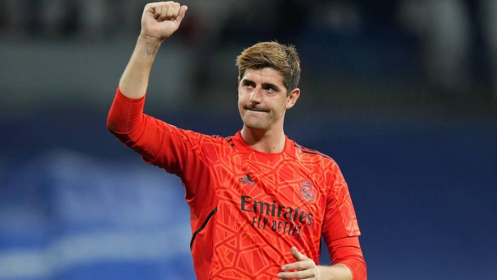 تيبو كورتوا: "أرضية سانتياغو بيرنابيو لم تساعدنا أبدًا أمام لايبزيغ"