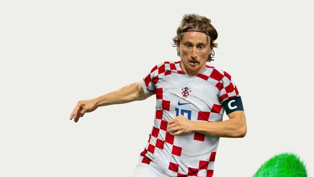 مودريتش عن قميص كرواتيا في المونديال: "متحمس لدخول أرضية الملعب بهذا القميص الجديد"