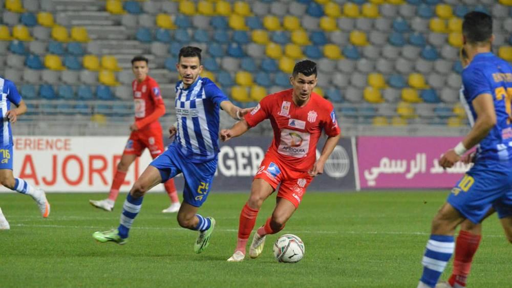 مباريات "الجولة 3" متواصلة.. المغرب الفاسي يستقبل ش.السوالم وحسنية أكادير يواجه ا.طنجة والفتح يحل ضيفا على مولودية وجدة