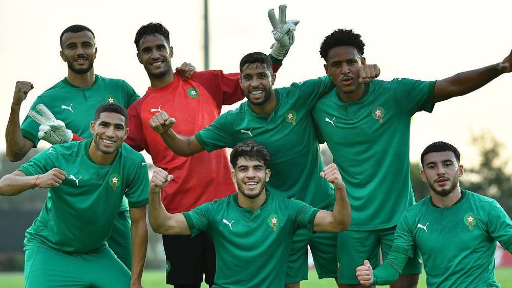 المنتخب المغربي يشد الرحال مساء يومه الأربعاء صوب إسبانيا تأهبا لمواجهتَيْ التشيلي والباراغواي الوديتين