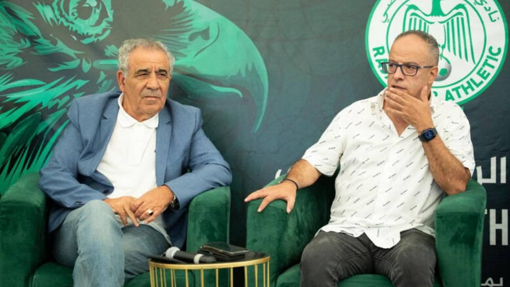 الرجاء الرياضي يُقدّم مدربه الجديد مساء اليوم خلفاً لفوزي البنزرتي