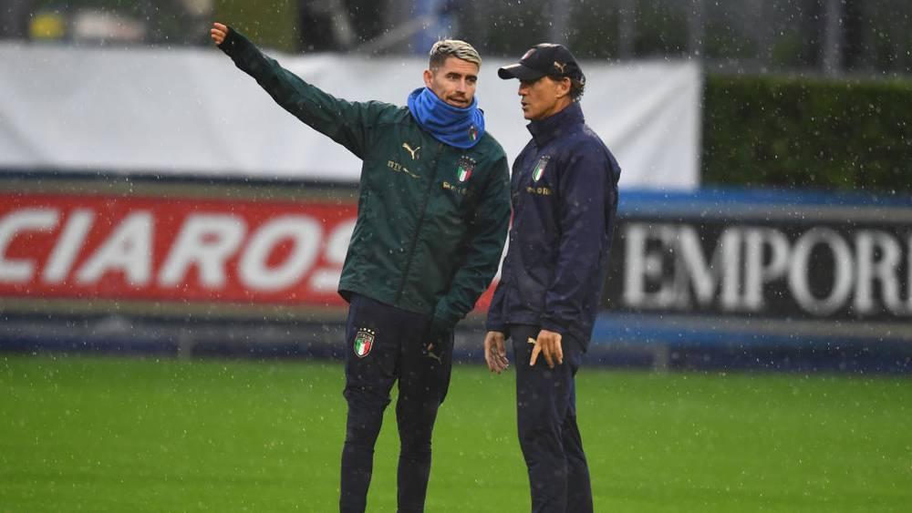 جورجينيو: "المنتخب الإيطالي بدأ مرحلة إعادة البناء وسعيد باعتماد أسلوب 3-5-2"