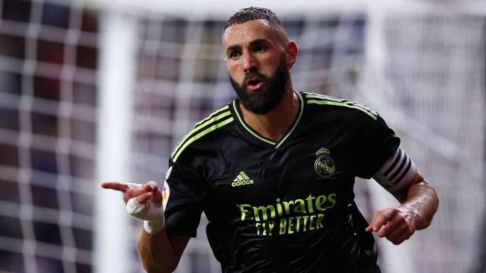 ريكاردو كاكا يرشح زميله السابق "كريم بنزيما" للتتويج بالكرة الذهبية