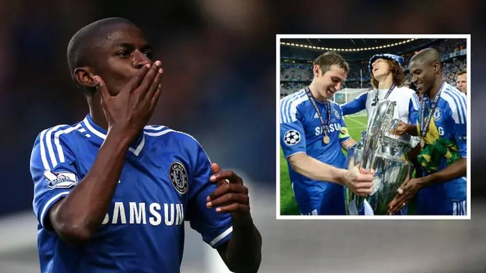 البرازيلي "راميريز" صاحب أحد أشهر الأهداف في ملعب "كامب نو" يُعلن اعتزاله ممارسة كرة القدم