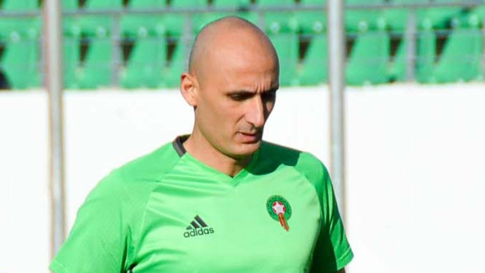 كريم صبري من عصبة البيضاء حكما لمباراة الرجاء وشباب المحمدية ورضوان جيد في غرفة "الفار"