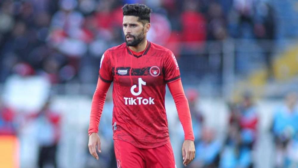 أيوب بوشتة: "كنا نعلم أن الرجاء جاء من أجل الفوز ونقطة التعادل أمامه تبقى نتيجة إيجابية"