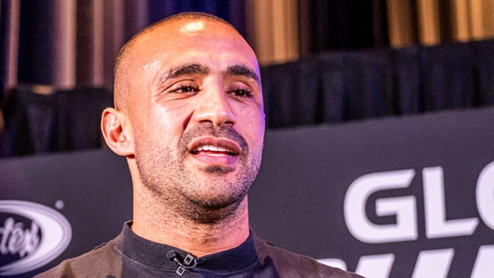 بدر هاري: "كل شخص سيحظى بفرصةٍ لهزمي بعد نزالي ضد أليستر أوفريم"