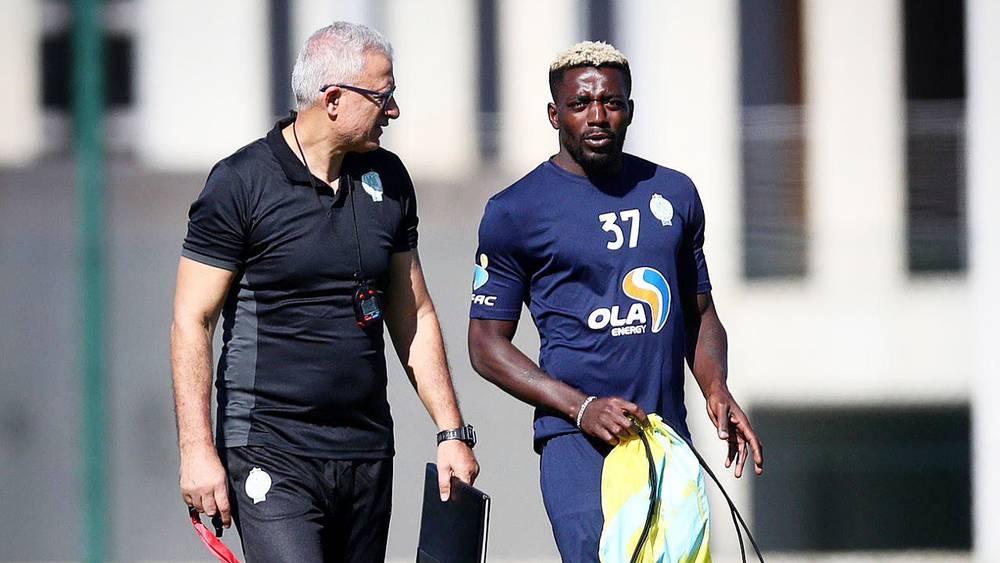 الرجاء يكتفي بحصة تدريبية واحدة في النيجر قبل مواجهة جمعية نجيليك