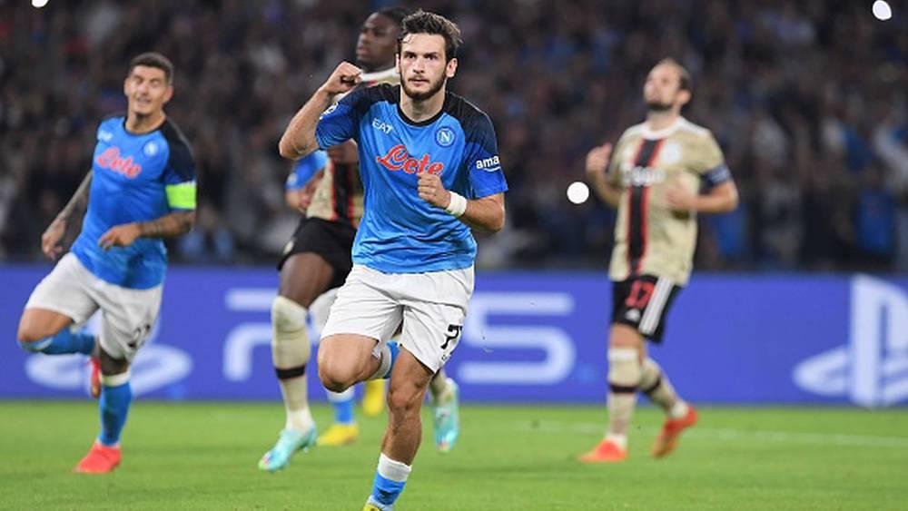 دوري الأبطال/ نابولي يحافظ على العلامة الكاملة بانتصاره على أياكس (4-2) ويلتحق بركب المتأهلين لدور الـ16