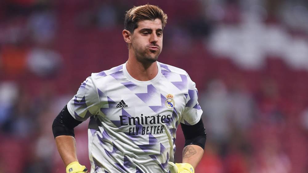 شكوك حول مشاركة كورتوا في "الكلاسيكو" بعد غيابه عن مران ريال مدريد