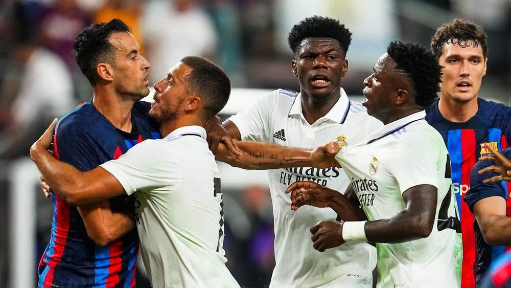 ريال مدريد - برشلونة/ أنشيلوتي يعتمد على فالفيردي وتشواميني ويبقي رودريغو في الاحتياط