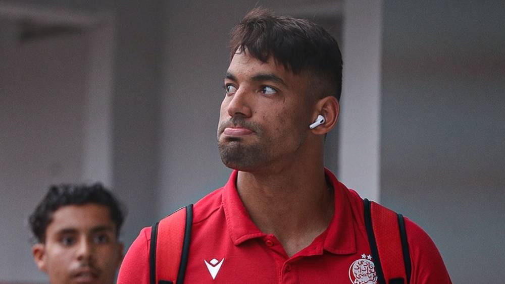 الوداد يجري حصة تدريبية بمركب بنجلون قبل التوجه لطنجة عبر القطار فائق السرعة