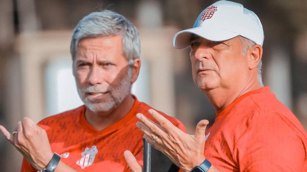 حسنية أكادير يتلقى الهزيمة الثالثة على التوالي رفقة مدربه البرازيلي باكيتا