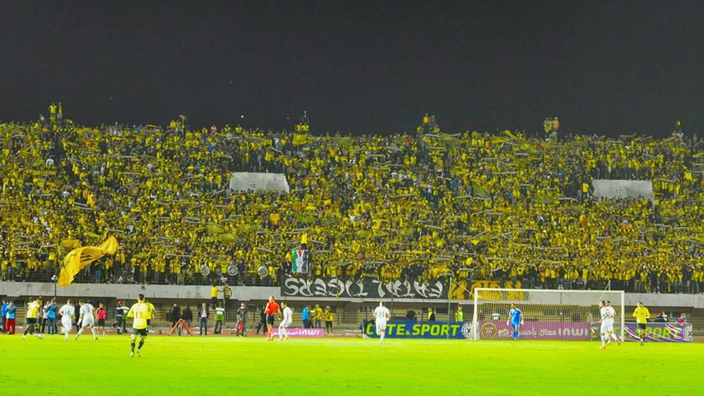 "فاطال تايغرز": "نطالب الرئيس بالتراجع عن الزيادة في ثمن تذكرة مباراة فريقنا ضد مولودية وجدة وإلاّ فليتحمل مسؤوليته فيما قد تؤول إليه الأمور عقب هذا القرار المجحف"