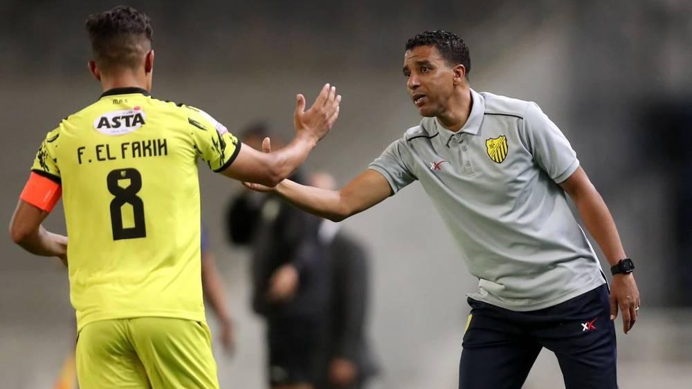 شكيليط بعد الفوز على المولودية: "ليس من السهل تحقيق 3 انتصارات متتالية وينتظرنا عمل كبير لأننا لم نواجه فرق المقدمة بعد"