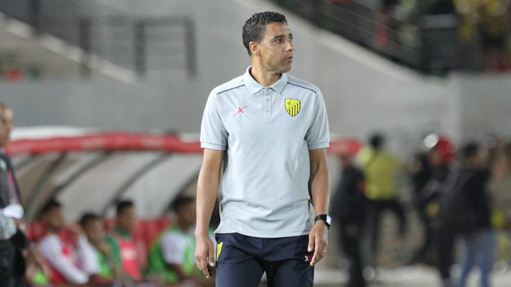 المغرب الفاسي ينفي انفصاله عن شكيليط ويؤكد ثقته ودعمه للعمل الذي يقوم به