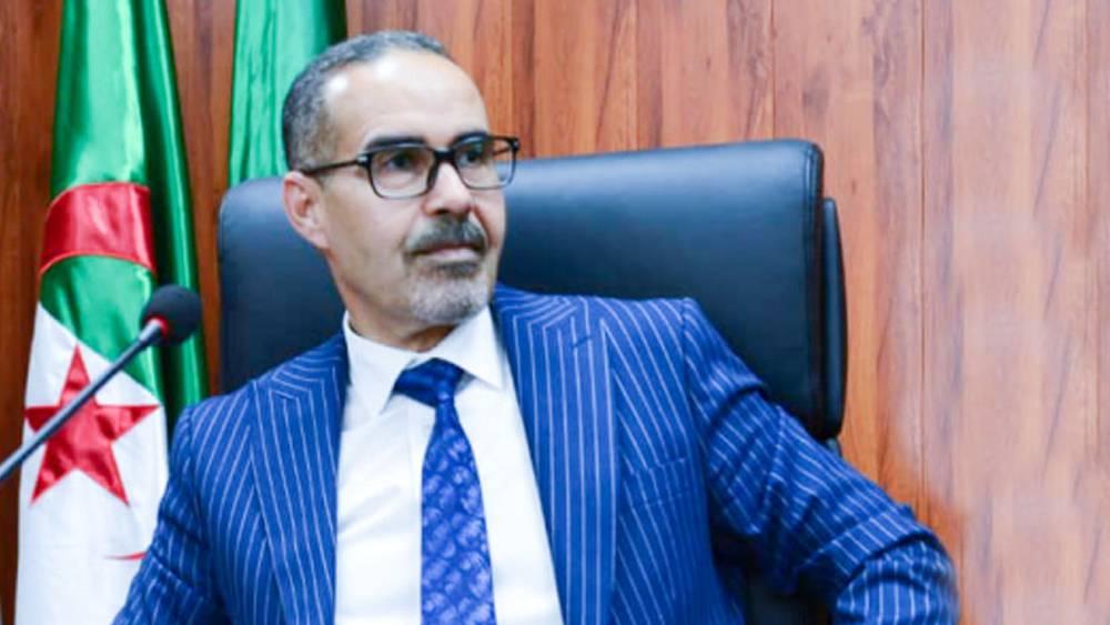 وزير الرياضة الجزائري: "أتأسف لغيابنا عن المونديال لأن كرة القدم مبنية على الحظ ولا أستبعد أن تُحدث المنتخبات العربية مفاجأة في البطولة"