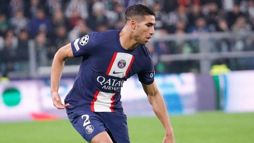 قبل انضمامه إلى المنتخب المغربي في الدوحة.. حكيمي يشارك في مباراة باريس سان جيرمان وأوكسير كأساسي